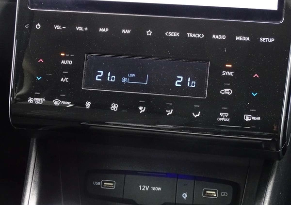 Hyundai Tucson cena 125900 przebieg: 19000, rok produkcji 2021 z Mogielnica małe 232